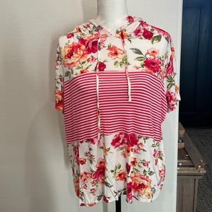 Women’s Short Sleeve Hooded Top